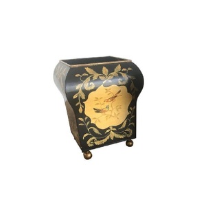 Design populaire avec poubelle en fer de style européen Corbeille à déchets en métal peinte à la main décorative Poubelle classique à bas prix - Product Image 5