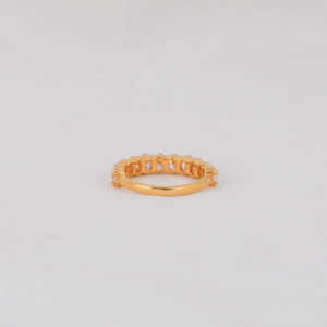 Oval Cut Lab Grown Diamond Wedding Band Classic 18KT Rose Gold Plated Half Eternity Band para Unisex Regalo elegante para ella - Product Image 3