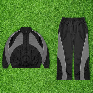 ชุดวอร์มผู้ชายไซส์ใหญ่ ผ้าฝ้ายฟลีซ สำหรับฤดูหนาว เสื้อฮู้ดดี้และกางเกงจ็อกเกอร์ รับสกรีนโลโก้ สีพื้น สไตล์ลำลอง - Product Image 1