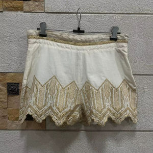 Femmes de haute qualité blanc coton été décontracté Shorts Vintage broderie taille élastique fermeture à volants décoration fabriqué en inde - Product Image 1