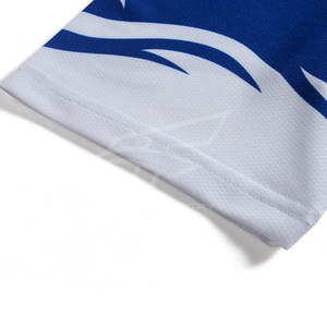 Uniformes de Fútbol Unisex Personalizados con Sublimación en Degradado, Diseño Propio, Camiseta y Pantalones Cortos, 100% Poliéster, Secado Rápido y Transpirable - Product Image 4