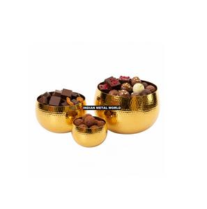 Ensemble de bols de service décoratifs en métal martelé doré créatif, finition en laiton fait à la main, vaisselle de cuisine, bol à dessert, décoration de la maison - Product Image 1