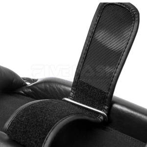 Protège-tibias en cuir PU personnalisé avec logo, fabriqué en Chine, haute qualité, modèle 2026, pour l'entraînement, en vente - Product Image 5