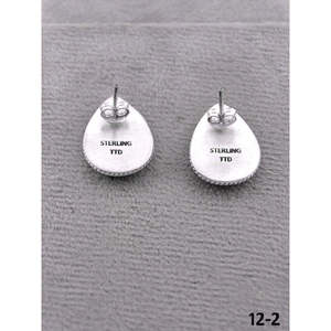 Boucles d'oreilles pendantes artisanales en turquoise Royston et argent sterling, forme goutte d'eau, serties de pierres - Product Image 3