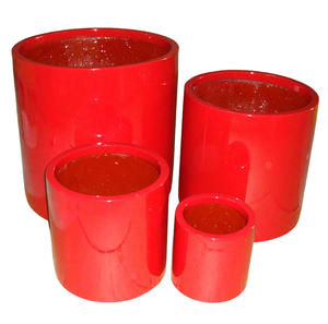 Macetas Redondas de Fibra de Vidrio FRP Rojo Brillante Moderno Vietnamita, Ecológicas, Resistentes a los Rayos UV, Decorativas para Jardín y Hogar - Product Image 1