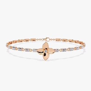 Bracelet de tennis élégant et intemporel Pierres de moissanite étincelantes pour toute occasion ajoutant une touche luxueuse à votre style - Product Image 1