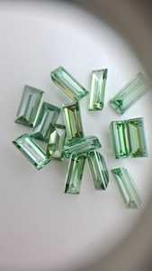 Diamante Suelto Verde Intenso de Corte Baguette, de 0.10 a 0.40 CT, Color CVD, Diamante Cultivado en Laboratorio - Product Image 3