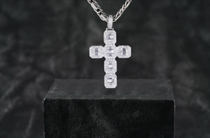 จี้เพชรฮิปฮอปประดับ Vvs1สุดหรูสร้อยคอทองเหลืองสไตล์เมืองได้รับการรับรองจากคริสเตียน - Product Image 4