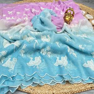 Soie croquante à double teinte de créateur indien avec une belle broderie pour les vêtements de mariage et les vêtements de fête Saree - Product Image 1