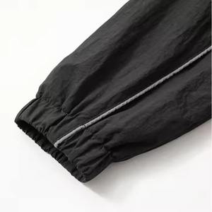 Conjunto Deportivo Ligero para Hombre, Chaqueta Cortavientos de Secado Rápido con Estampado Urbano, Protección Solar, Nuevo - Product Image 4