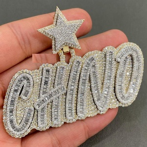 Pendentif de Moissanite véritable 4 ct ronde en argent plaqué or blanc 14K - Product Image 2