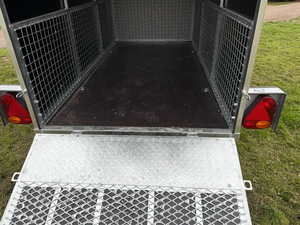 Remolque deportivo Apache 8x4 GVW 750KG, 2 toneladas, gris/azul, ligero, con caja bloqueable, en venta. - Product Image 6