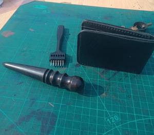 Portefeuille en cuir véritable pour homme, fabrication artisanale, blocage RFID, portefeuille court à fermeture ouverte, vente en gros - Product Image 1