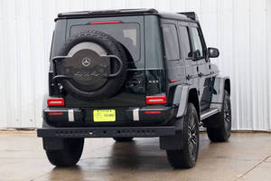 ใช้อย่างประณีต2023 Mercedes-Benz G-Class AMG 63 4x4กำลังสอง25K - Product Image 5