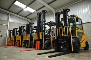 hifoune รถยกดีเซลขนาดเล็ก <span class=keywords><strong>3</strong></span> ตันพร้อมเครื่องปรับอากาศสําหรับรถยก - Product Image 2