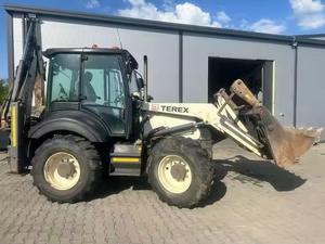 Tracteurs Massey Ferguson 100HP-120HP en stock et livraison rapide prix de gros avec pompe à cœur et composants de roulement - Product Image 3