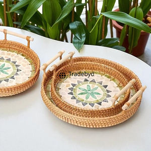 Plateau de service décoratif mobile moderne en rotin naturel de qualité supérieure fait à la main, plateau de cuisine Tradebyd - Product Image 3