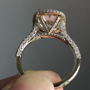 Anillo de Diamante Moissanita de Oro de 10K de Exportador Indio, Regalo Perfecto de Aniversario para Esposa o Novia, Disponible en Grandes Cantidades - Product Image 4