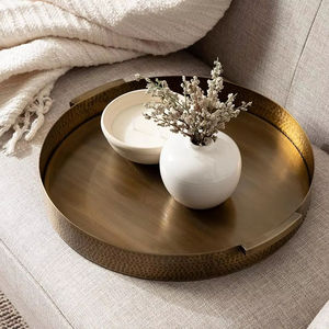 Plateau rond en métal martelé avec poignées Plateau décoratif et de service pour la maison, l'hôtel et les cadeaux - Product Image 1