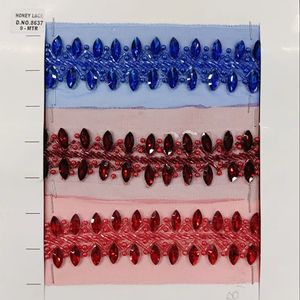 ผ้าลูกไม้ปักลายดอกไม้สีสันสดใสและมีลวดลายที่ซับซ้อนเหมาะสำหรับแฟชั่นระดับไฮเอนด์ - Product Image 1