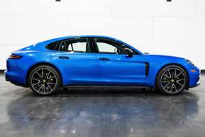 Porsche Panamera 4 2018, 3.0L V6 Turbo, Tracción en las Cuatro Ruedas, Automático, Versión Sean - Product Image 4