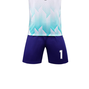 ชุดกีฬาชุดฟุตบอลกางเกงขาสั้นและเสื้อฟุตบอลที่ทนทานและสวมใส่สบายชุดเล่นกีฬาผลิตจากโรงงาน - Product Image 6