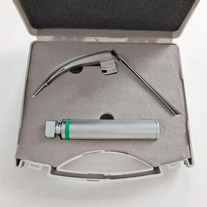 Ensemble de laryngoscope McCoy à fibre optique flexible pour une intubation difficile | Outils de gestion des voies respiratoires du département d'anesthésie et de chirurgie - Product Image 1