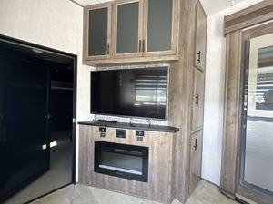 F-o-r-e-s-t R-i-v-e-r R-o-g-u-e A-r-m-o-r-e-d 3-5-1-G-2 d'occasion 2021 à vendre - Product Image 6