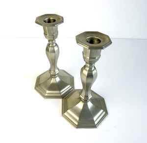 Collection de bougeoirs en or antique pour la maison, l'hôtel et le restaurant Design dépareillé élégant avec des matériaux de luxe en verre et en fer - Product Image 5