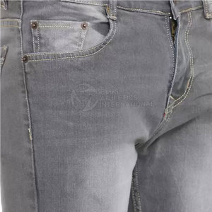 กางเกงยีนส์ผู้ชายสไตล์เฉพาะตัวสั่งทำพิเศษสำหรับขาย  รับสกรีนโลโก้ของคุณเอง ผลิตในประเทศปากีสถาน - Product Image 6