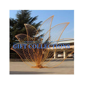 Décor de scène en fer d'arche de mariage en acier inoxydable fantaisie pour toile de fond de fête de réception avec élément décoratif de fleur - Product Image 4