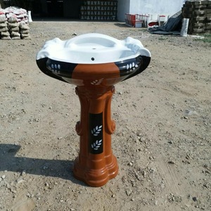 Évier sur pied couleur or attrayant au design moderne pour hôtel, lavabo sur pied - Product Image 3