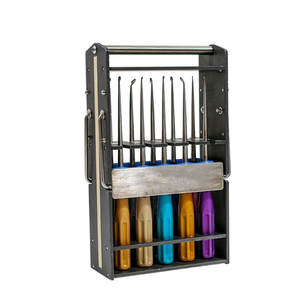 Instrument médical de support de stockage de curette de plateau de stérilisation avec des fentes sûres pour la manipulation et le transport sûrs dans la chirurgie - Product Image 1