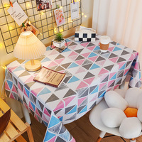 Nappe de table moderne en PVC fabriquée à la main par l'usine OEM, motif à carreaux, imperméable, résistante à l'huile, facile à nettoyer, pour salle à manger et cuisine