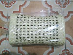 Almohada de ratán tejida a mano de Vietnam: comodidad de ratán natural para un sueño fácil y una adición buscada a las habitaciones de moda - Product Image 3