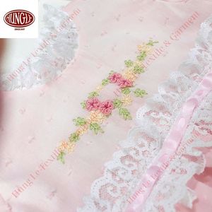Mameluco bordado a mano floral de algodón de fabricante de Vietnam para niñas-sin babero y sin zapatos - Product Image 4