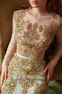 Robe de mariée modeste brodée avec des cristaux scintillants perlés à la main, silhouette en A de longueur de plancher pour la cérémonie nuptiale et la fête - Product Image 3