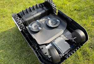 หุ่นยนต์ A2500แพะ RTK เครื่องตัดหญ้าระบบนำทางด้วยการมองเห็น RTK LIDAR-Enhanced 100% จากโรงงานของแท้ - Product Image 5