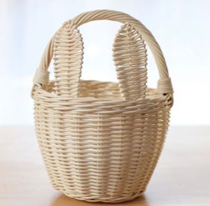 Cestino per orecchie da coniglio intrecciato in rattan artigianale di alta qualità per cesto di uova di pasqua per le vacanze di pasqua realizzato in Viet nam