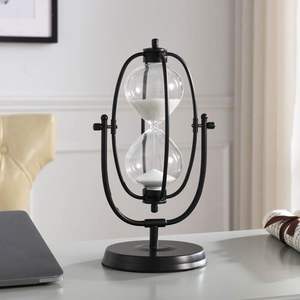 Minuteur en métal artisanal moderne de qualité supérieure pour une présentation luxueuse sur le bureau à la maison et dans les intérieurs - Product Image 4