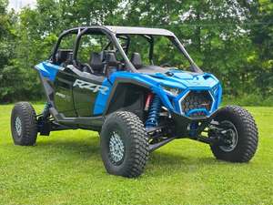 Gran Venta] 2026 Polaris RZR Pro R 4 Ultimate Sport UTV | 4x4 Motor Rotax de 976cc CVT EPS Cabina con Cabrestante y HVAC | 3 Años de Garantía - Product Image 1