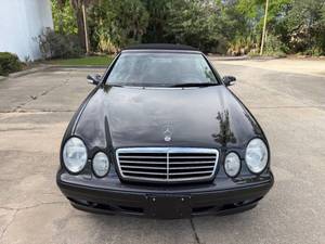 Prezzo basso, Mercedes-Benz CLK 320 del 2002, auto usata in vendita. - Product Image 2