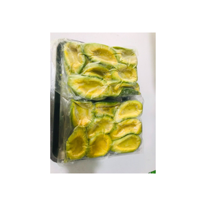 Bulk Frozen Avocado Slices from Vietnam with Vibrant <b>Green</b> <b>Color</b> and Smooth Texture Packed in 5kg Bags for Export to Foodservice - Product Image 1