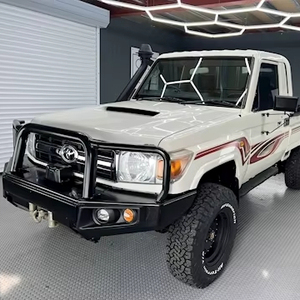 Camioneta Usada Lan-cruser 2022 Serie 300 3.3 V6 V8 Twin Turbo Diésel con Kit de Carrocería de Acero, 2 Años de Garantía, Fácil de Usar - Product Image 1