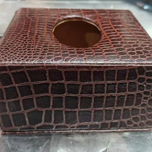 Boîtes de rangement et accessoires de bureau en cuir véritable Organisateur de rangement pour clés, cartes, papeterie, stylo, crayon, télécommande - Product Image 1