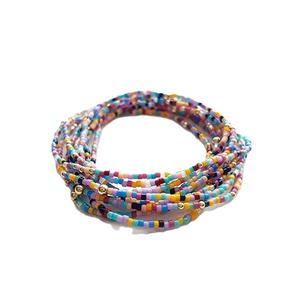 Bracelet en perles de graines de luxe, fait à la main, design élégant et chic, bracelet en perles de graines de style bohème, multicolore, élégant, à porter en été - Product Image 4