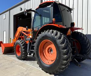 รถไถเดินตาม M110GX รุ่นปี 2014 ประสิทธิภาพสูง พร้อมบุ้งกี๋ตักแบบ Quick Attach ใช้งานมาแล้ว 1,129 ชั่วโมง ระบบขับเคลื่อน 4x4 เครื่องยนต์ดีเซล 42 แรงม้า ระบบเกียร์ขับเคลื่อน - Product Image 1