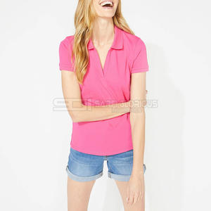 เสื้อโปโลแขนสั้นผู้หญิงสีชมพูสำหรับฤดูร้อน ผ้าฝ้ายระบายอากาศ คอเสื้อแบบกำหนดเอง ทรงพอดีตัว เรียบง่าย สไตล์ลำลอง ถักทอ สำหรับกอล์ฟ รับผลิตแบบ OEM - Product Image 4