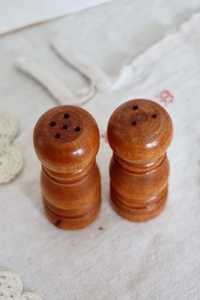 Molinillo de sal y pimienta de madera de primera calidad con tamaño personalizable y molinillo de metal manual de diseño con soporte - Product Image 4