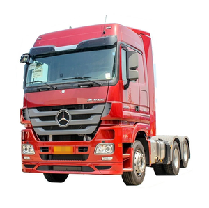 Vente en gros de camions Mercedes Benz pour plus de traction pour un transport intensif - Product Image 1
